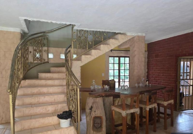 5 Bedroom Property for Sale in De Wildt North West